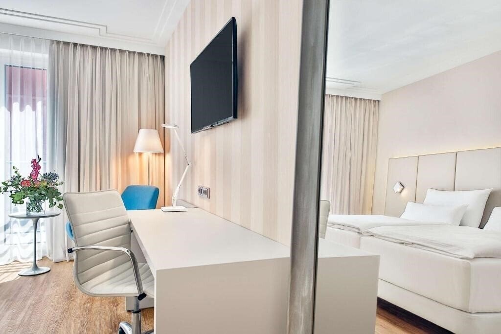 Зображення Nh Vienna Airport Conference Center 3*