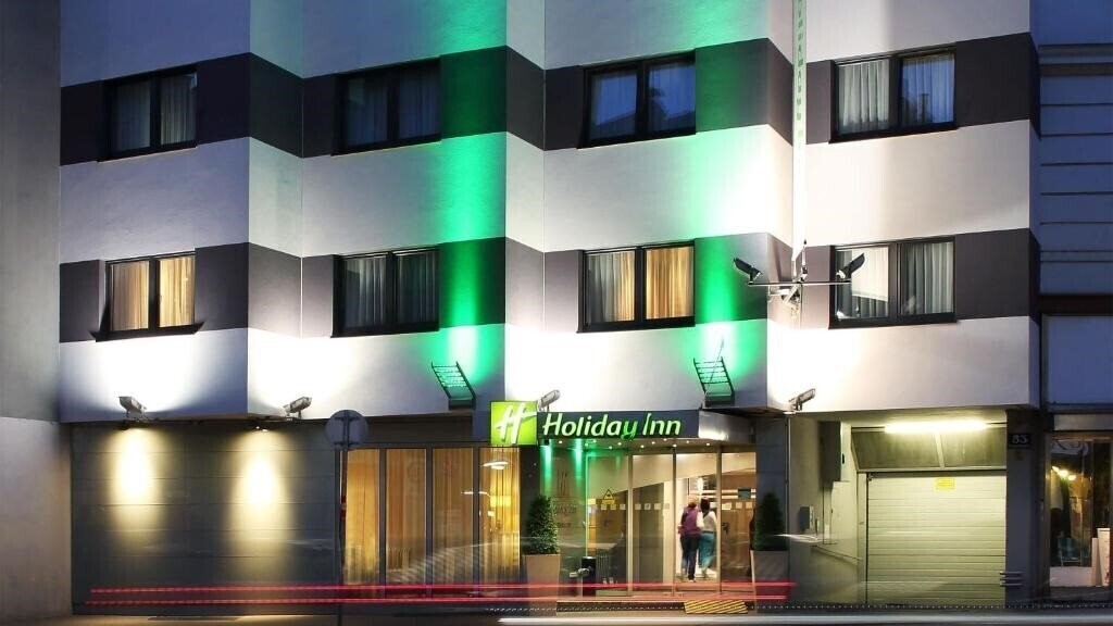 Готель Holiday Inn Vienna City 4*