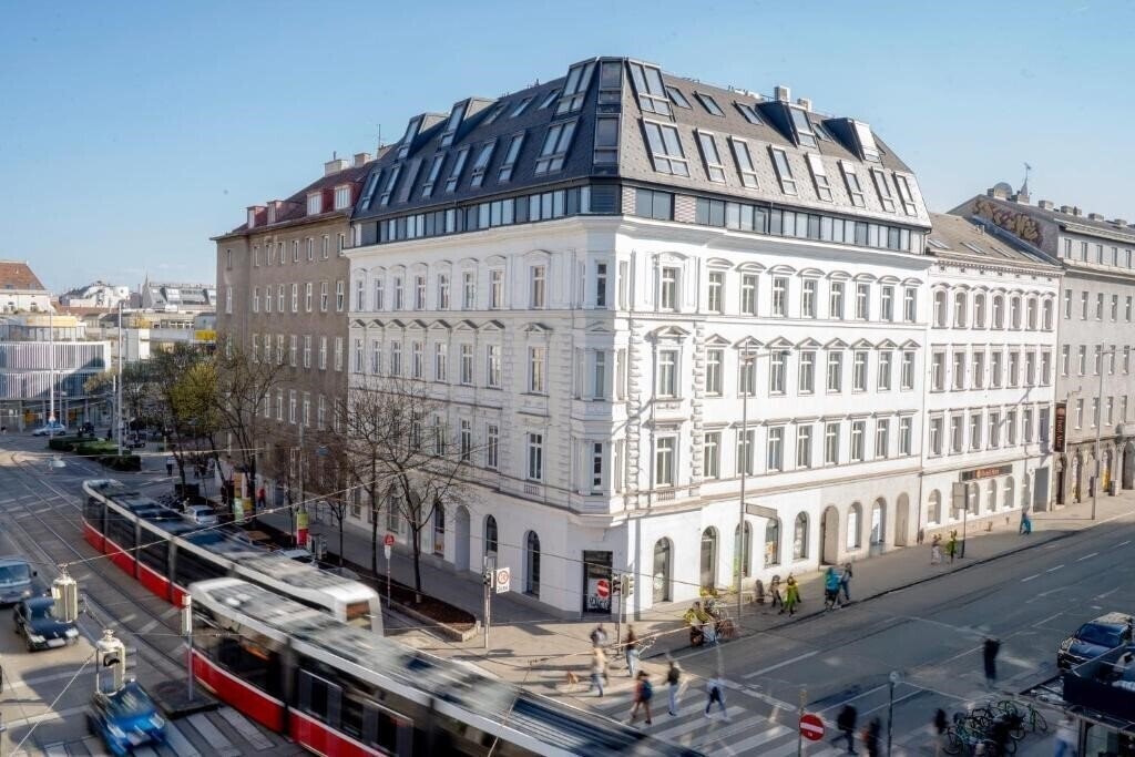 Готель Lenas Vienna 3*