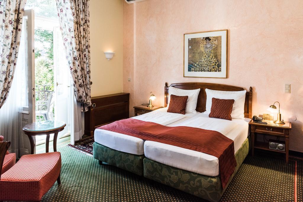 Фото Park Villa 4*