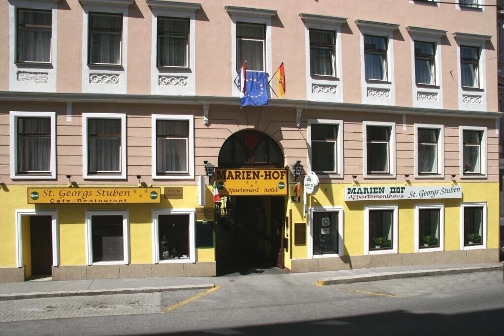Готель Appartementhotel Marien-Hof 3*