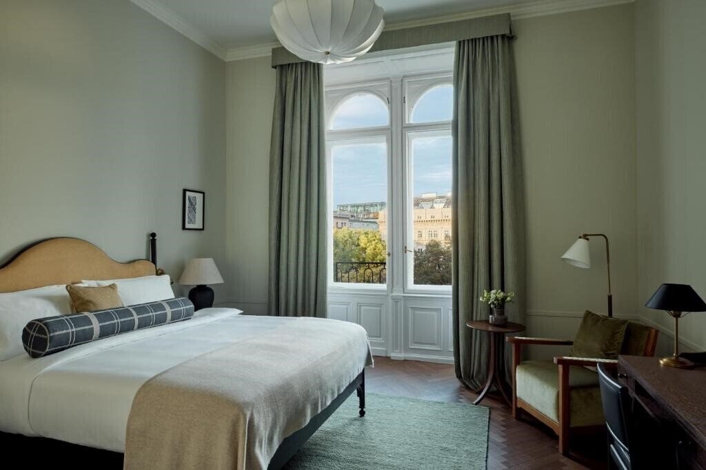 Готель Miiro Palais Rudolf 4*
