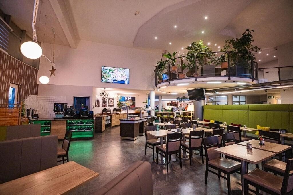 Фото Life Hotel Vienna Airport 3*