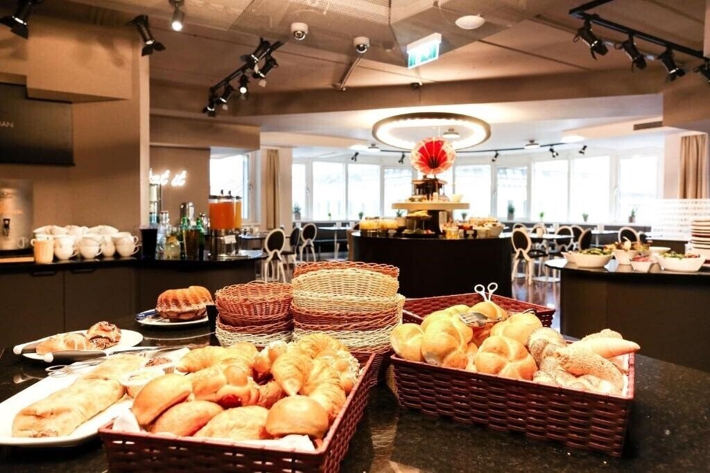 Фотографія Arte Hotel Wien Stadthalle 4*