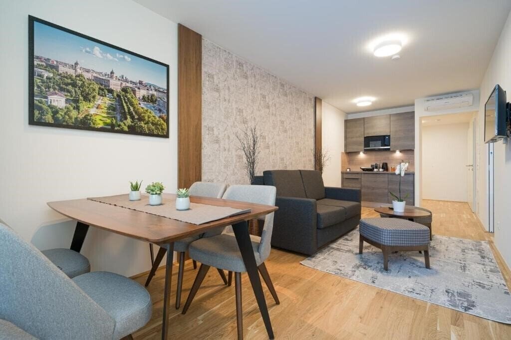 Фото Myapartments Vienna 4*
