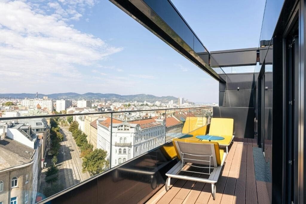 Фото The Social Hub Vienna 4*
