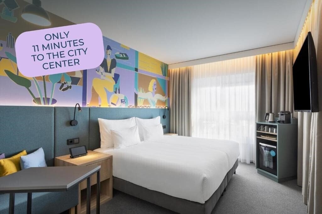 Готель Spark by Hilton Vienna Donaustadt 4*