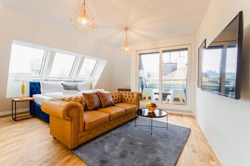 Готель Grand Quarters City Residence 4*