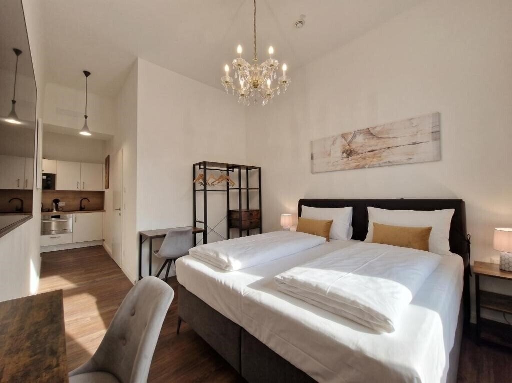 Фото Pension Mozart 4*