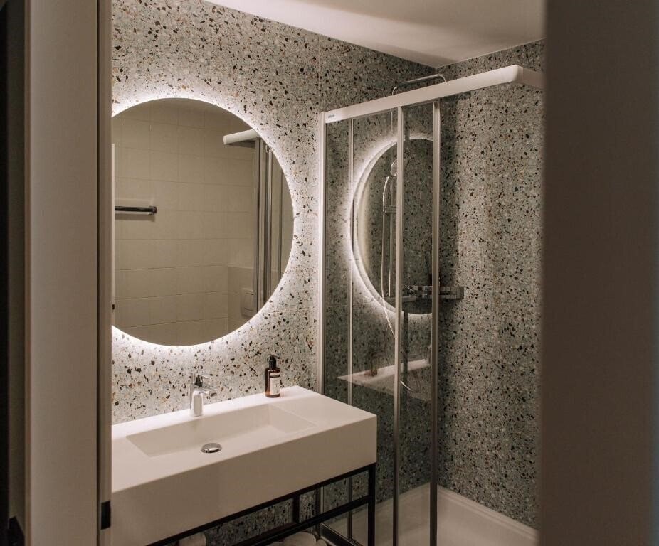 Фото Heinhotel Vienna Airport 4*