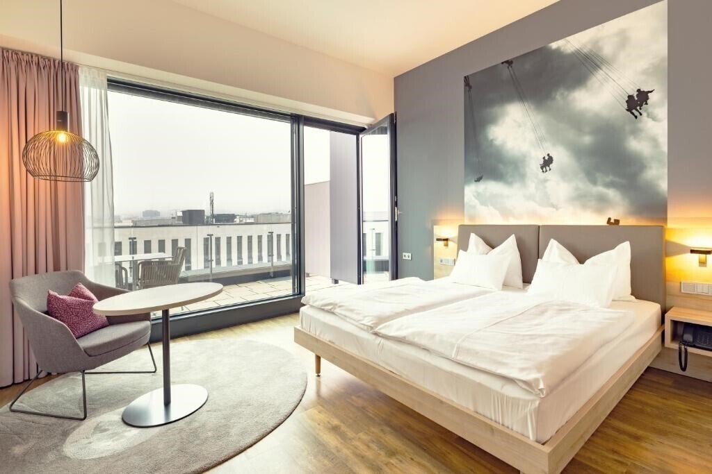 Фото Roomz Vienna Prater 4*
