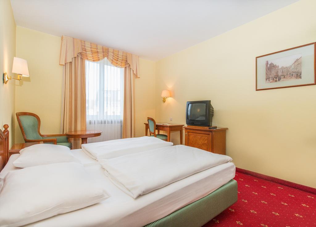 Зображення Prinz Eugen 4*