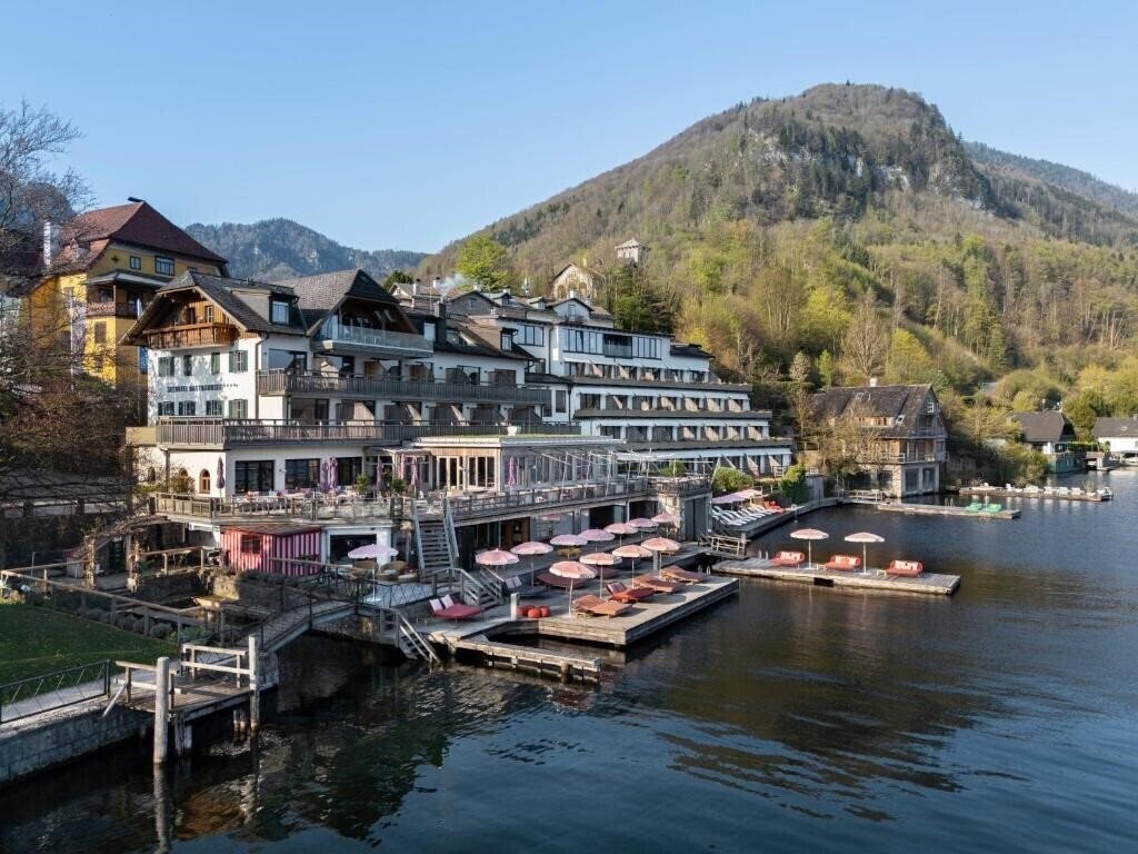 Отель Seehotel Das Traunsee 4*