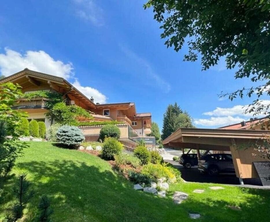 Фотография Casamarai Apartments 4*