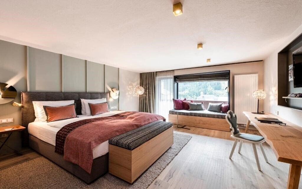 Картинка Eva Village 4*