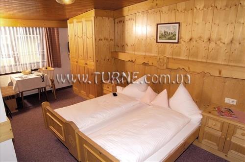 Отель Eder Pension 3*