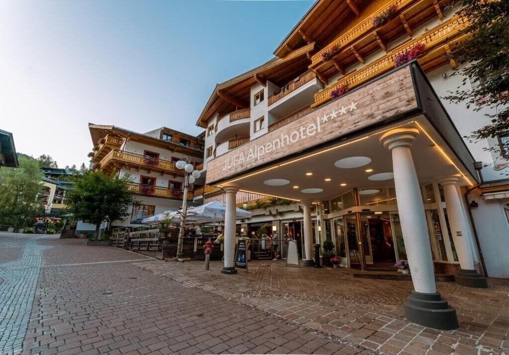 Изображение Jufa Alpenhotel Saalbach 4*