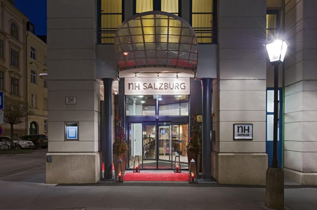 Готель NH Salzburg-City 4*