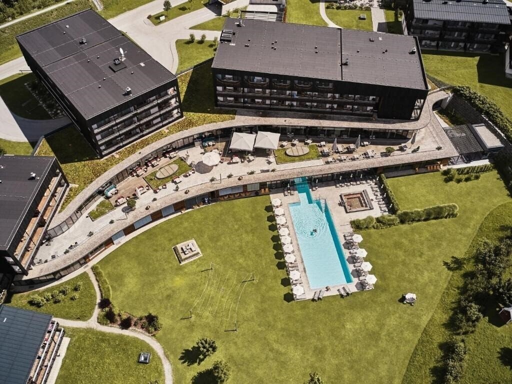 Отель Travel Charme Bergresort Werfenweng 4*