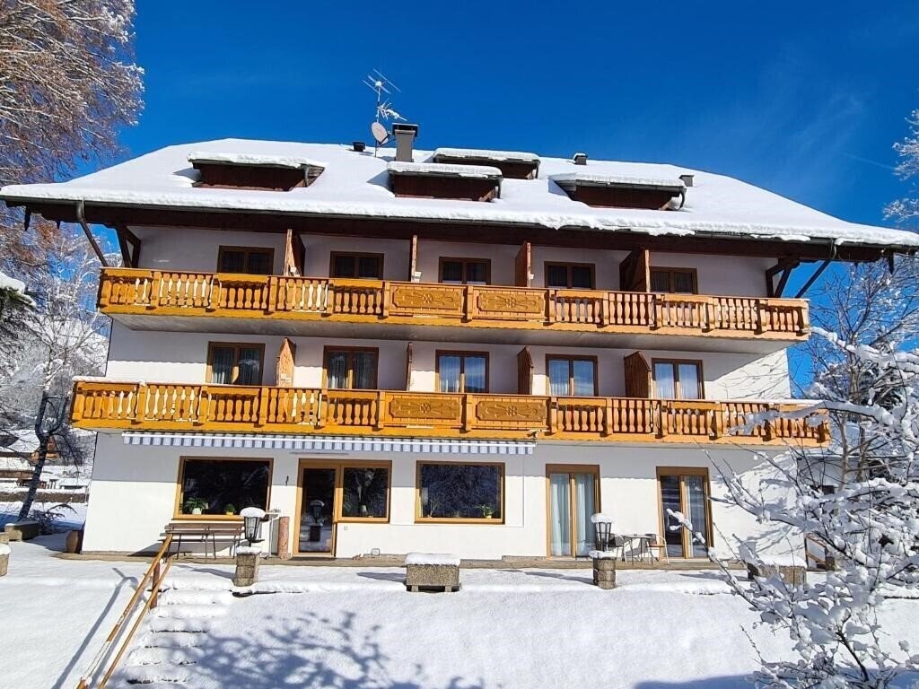 Картинка Hotel Pension Carossa 3*