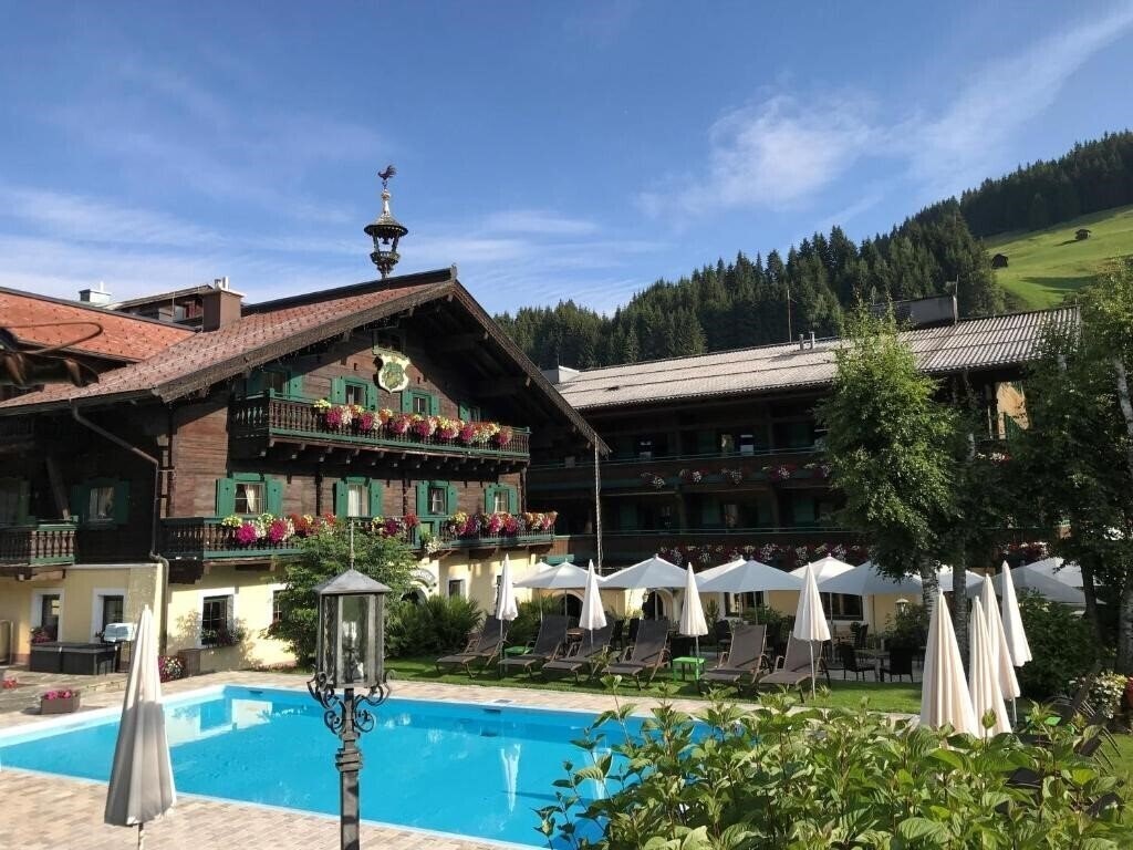 Готель Hotel Unterhof 4*