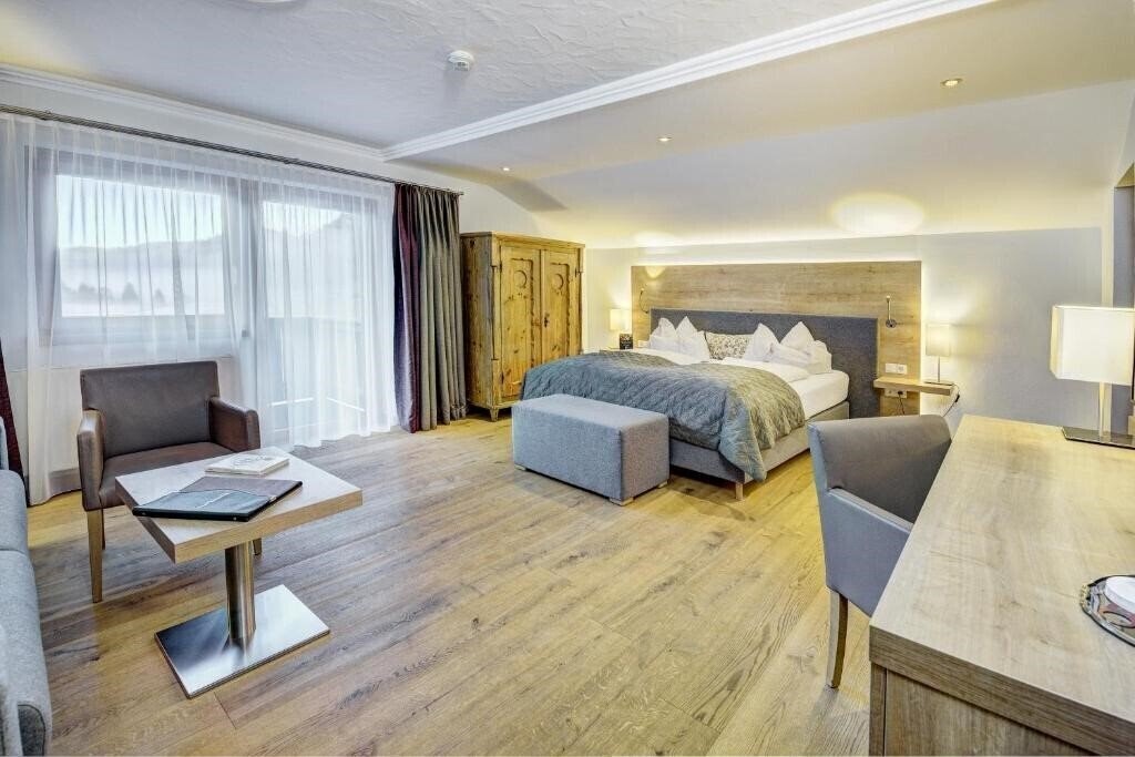 Фото Hotel Unterhof 4*