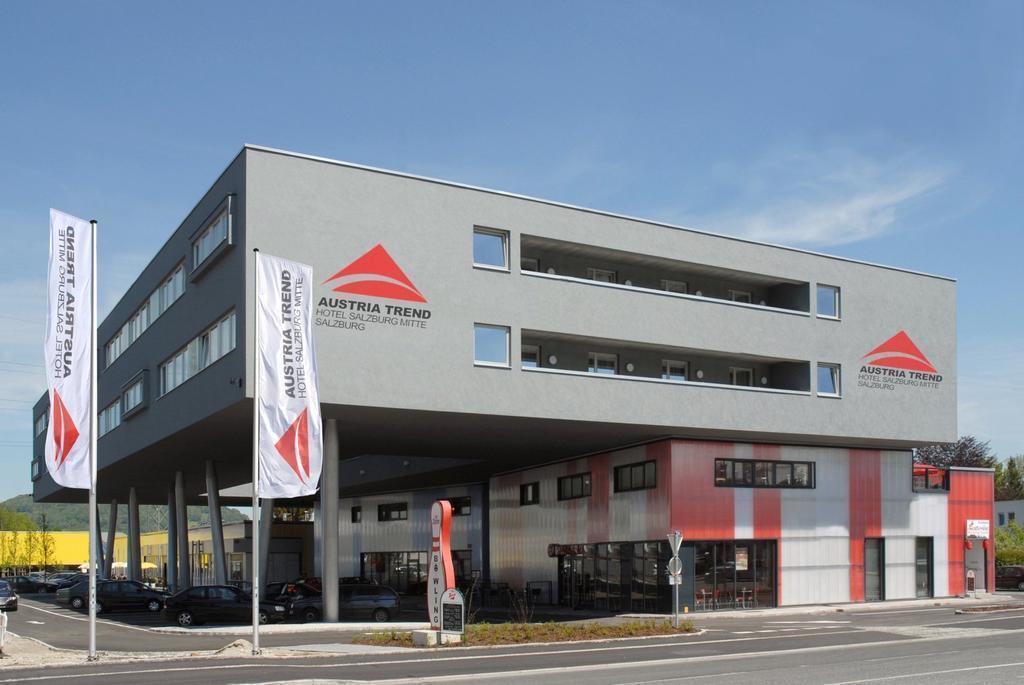 Готель Austria Trend Salzburg Mitte 3*