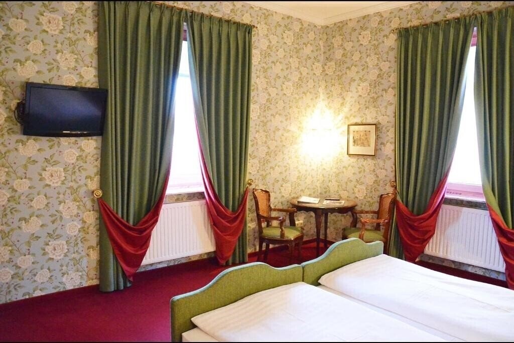 Картинка Hohenstauffen 3*