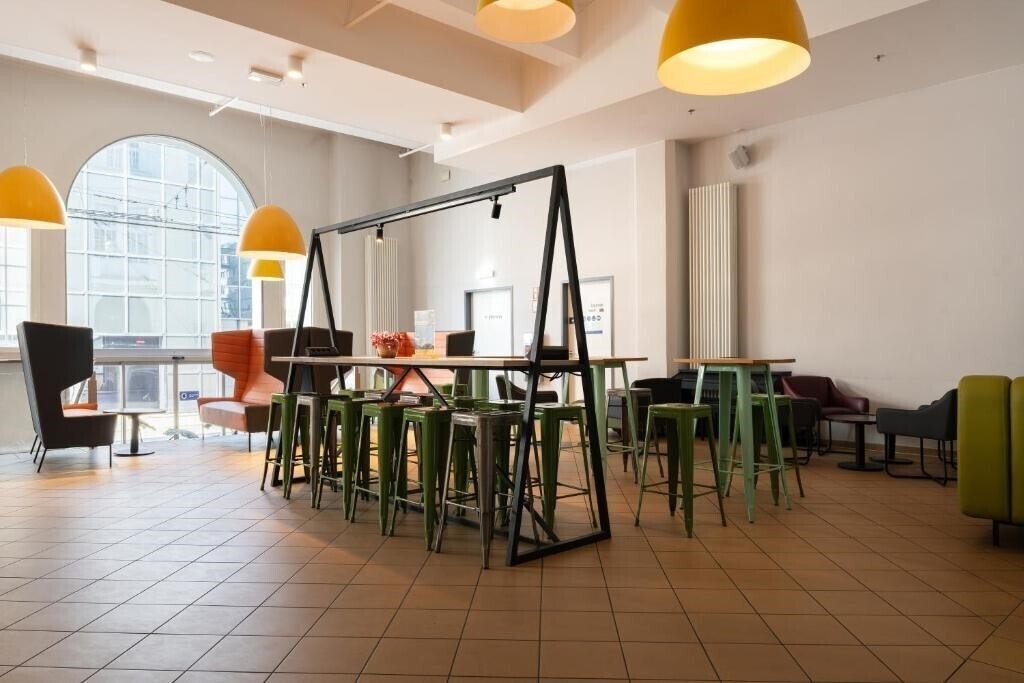 Зображення A&O Salzburg Hauptbahnhof 2*