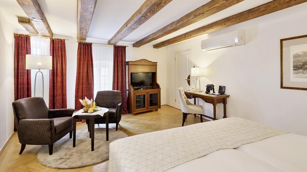 Фотографія Radisson Altstadt 5*