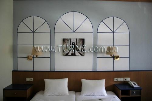 Отель Salzburger Hof 4*