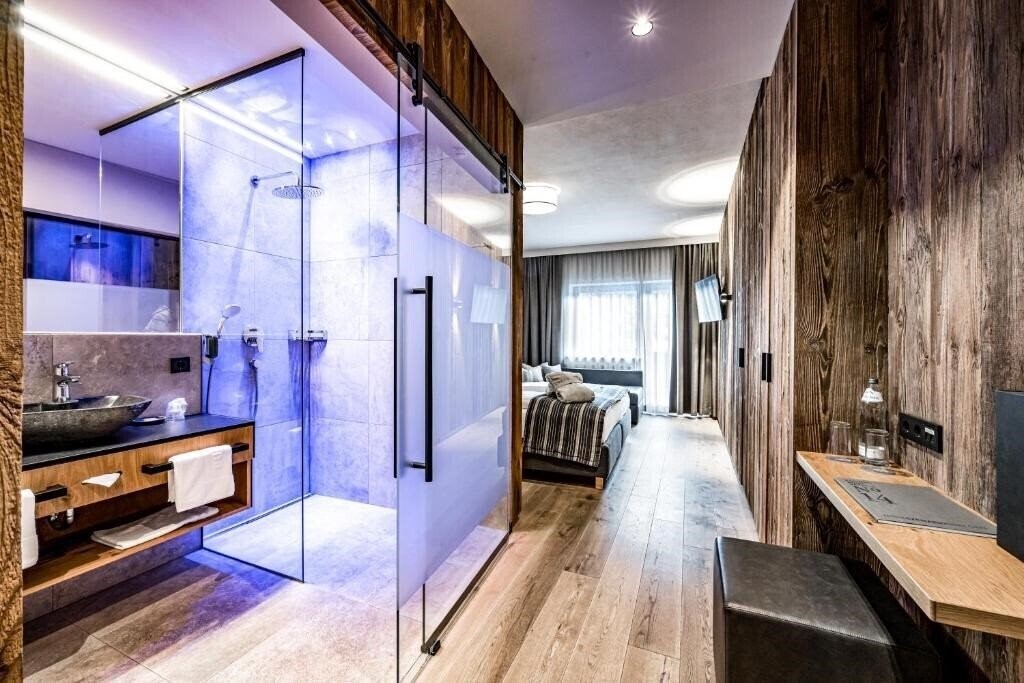 Фотографія Alpina Hotel Soelden 3*