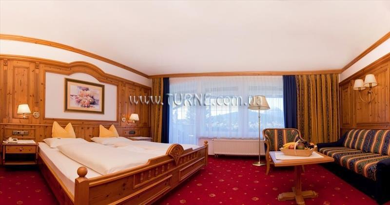 Фотографія Wellnesshotel Schoenruh 4*