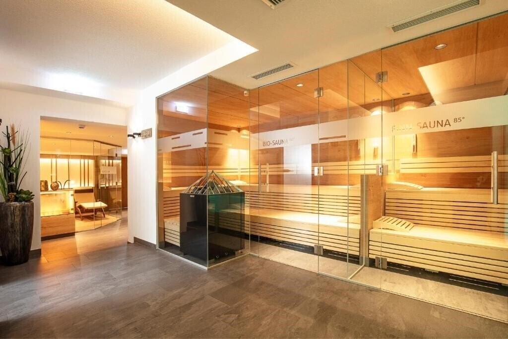 Фотографія Hubertus 4*