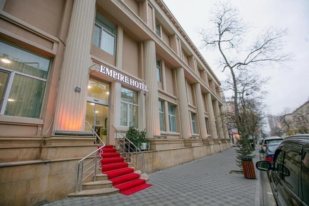 Готель Empire 3*