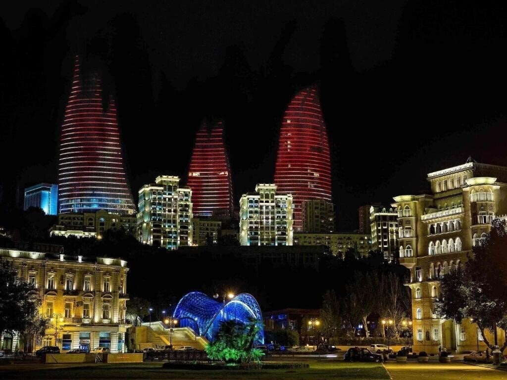 Фото Fairmont Baku At The Flame Towers 5*