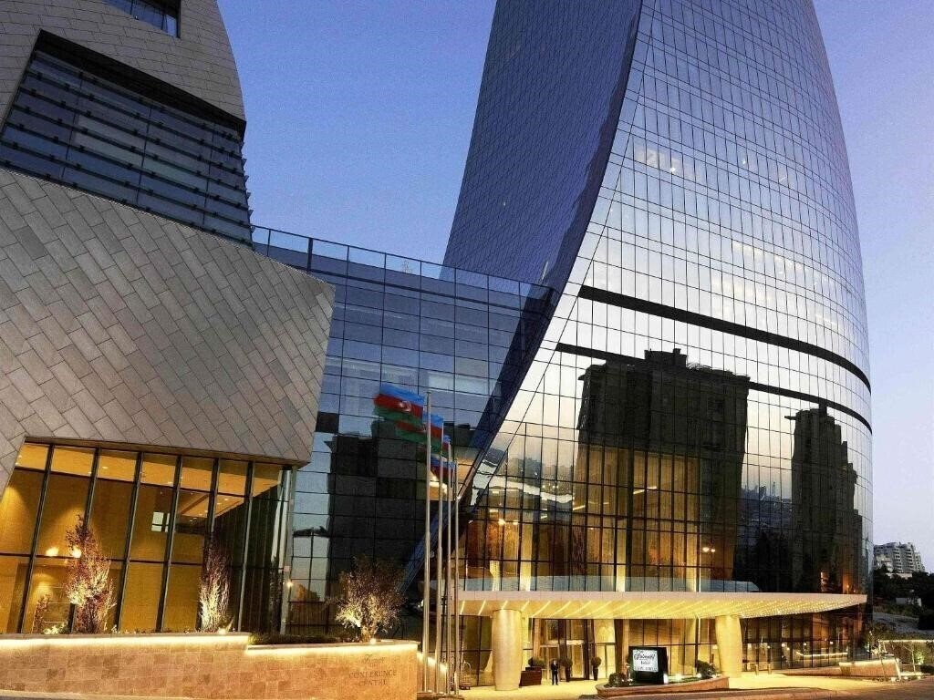 Фотографія Fairmont Baku At The Flame Towers 5*