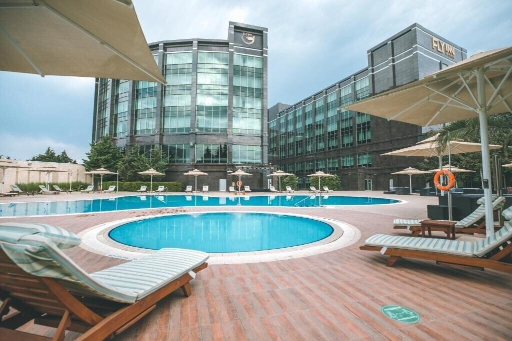 Фотография Fly Inn Baku 5*