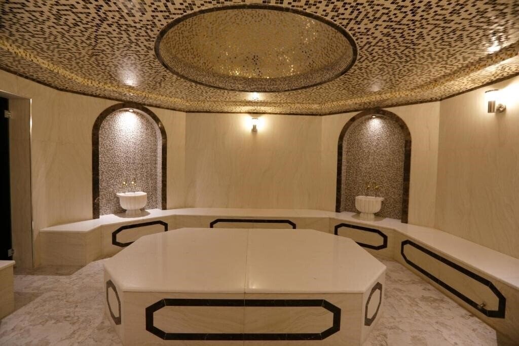 Фотографія Days Hotel Baku 4*