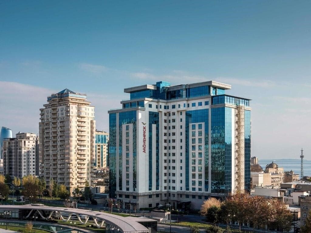 Готель Movenpick Winter Park Baku 4*