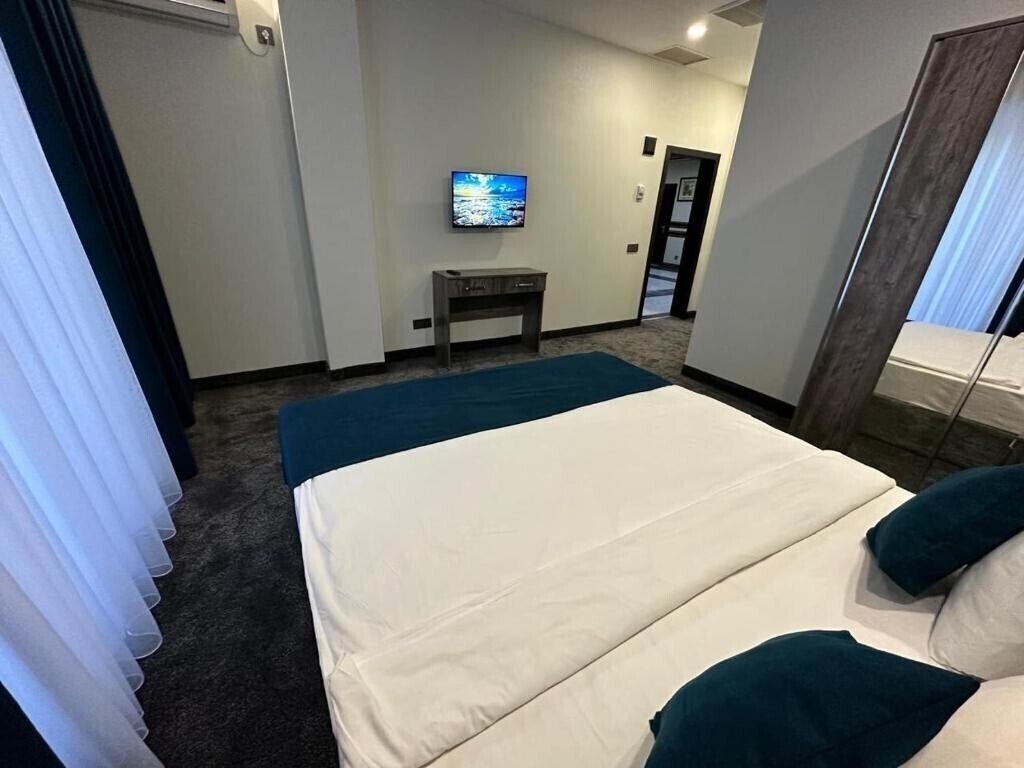 Картинка Sunrise Hotel Baku 3*