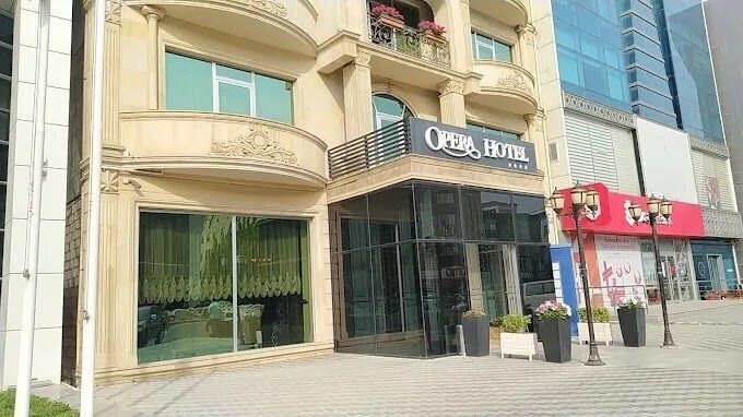 Готель Opera Hotel 4*