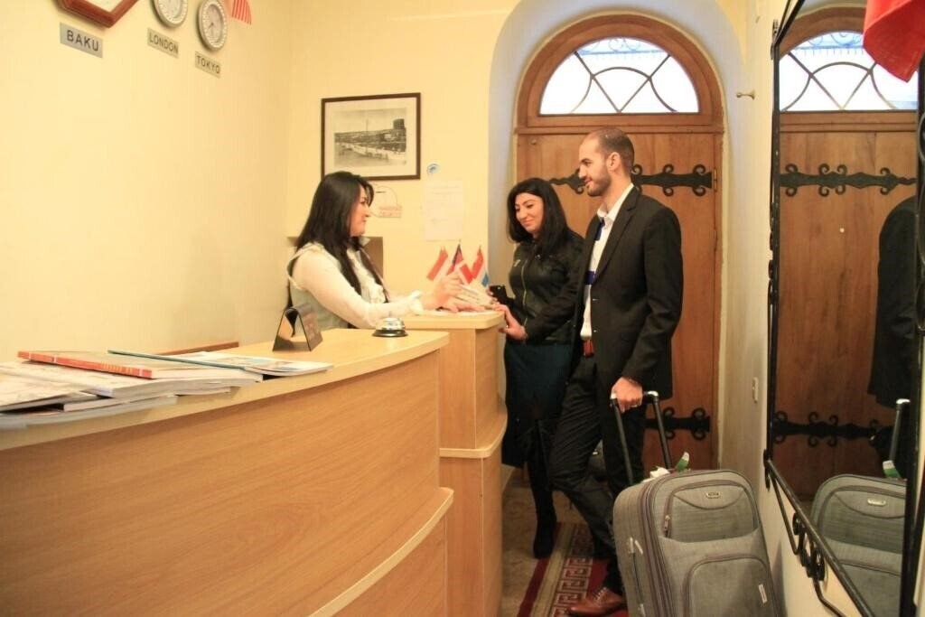 Фотография City Walls Hotel 3*
