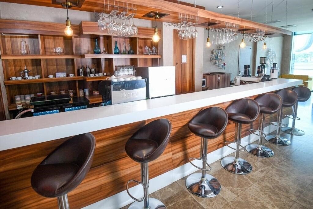 Фотографія Avenue Hotel Baku 4*