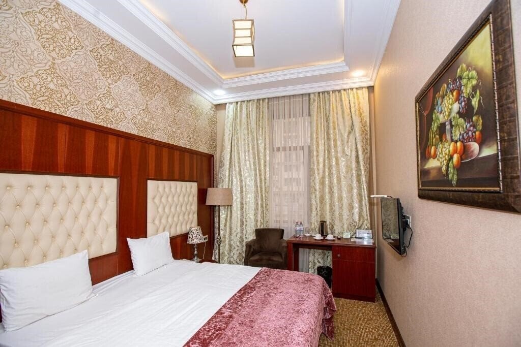 Фотография Clover Hotel Baku 4*