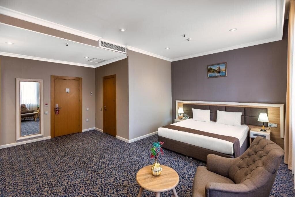 Картинка Metro City Hotel 4*