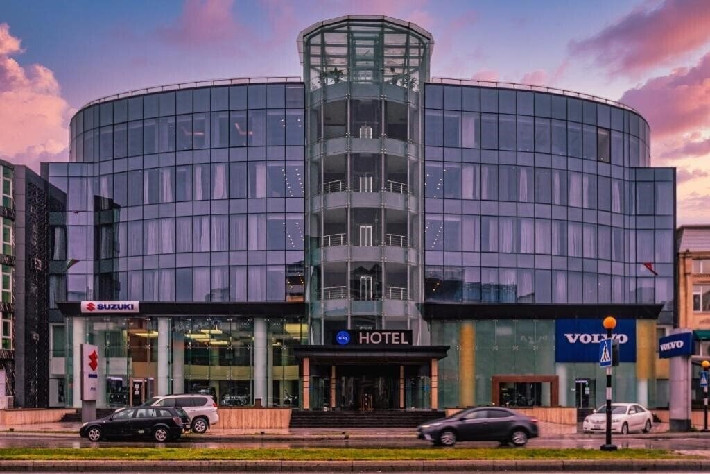 Отель Sky Hotel, Baku 4*