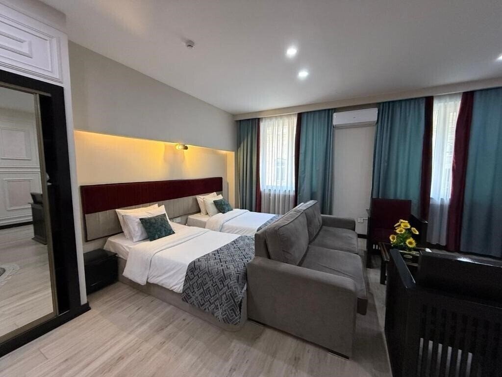 Фото Hazz Hotel 4*