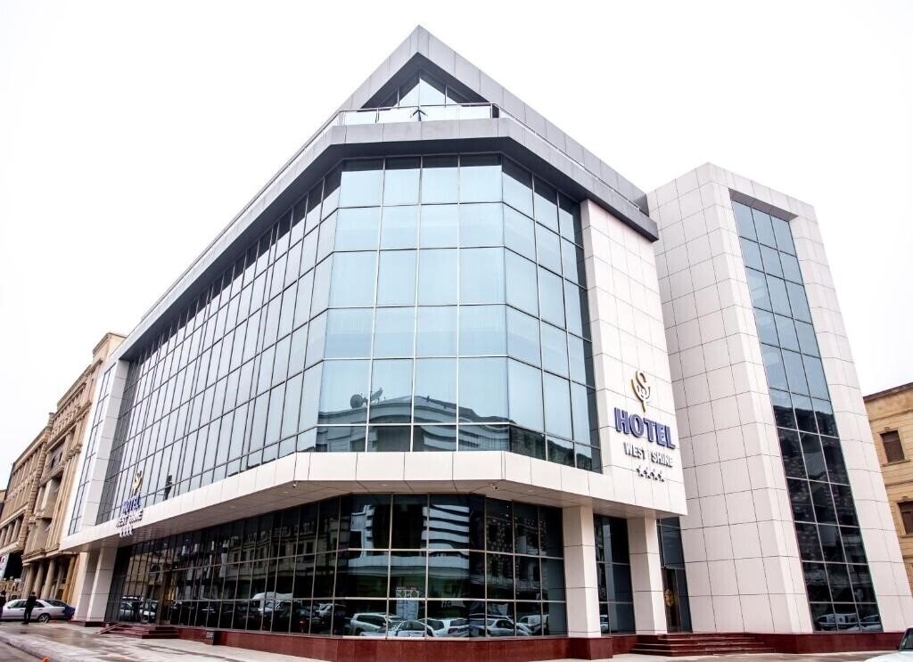 Отель West Shine Hotel 4*