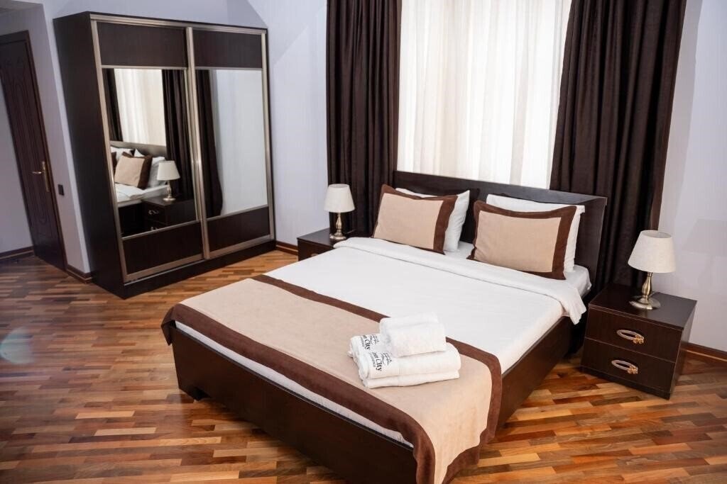 Готель Green City Resort & Residence 4*